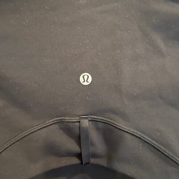 LIKE NEW! Lululemon Black Define Jacket Size 2 - Picture 6 of 9